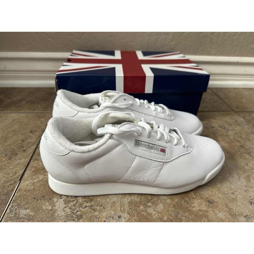 Vintage Reebok Women Princess Low Sneakers Size 9.5 2006 Original box